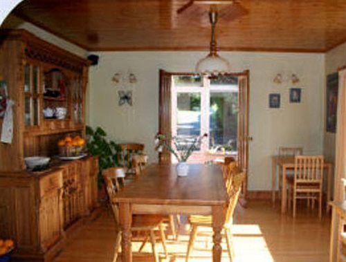 Sunville Bed And Breakfast Ballycotton Exterior photo