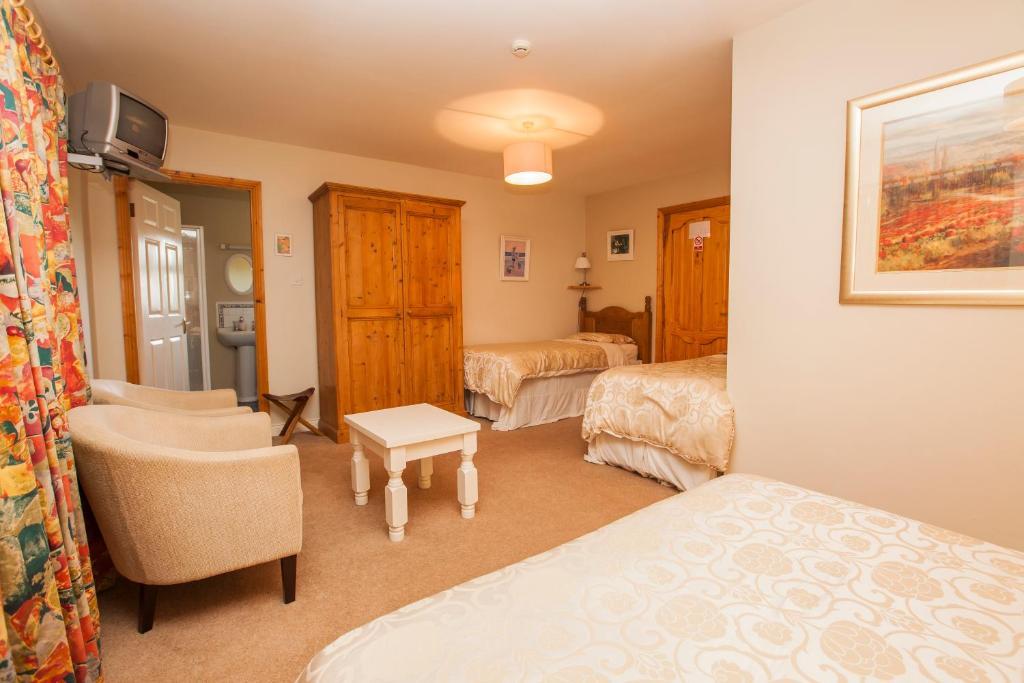 Sunville Bed And Breakfast Ballycotton Room photo