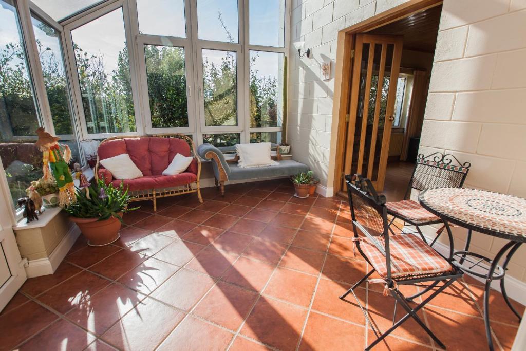 Sunville Bed And Breakfast Ballycotton Exterior photo